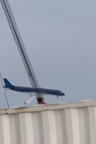 Fatal Accident (38) - Embraer ERJ-190AR, 4K-AZ65, 3 miles NW of Aktau Airport (SCO/UATE), Kazakhstan, December 25, 2024